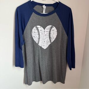 Baseball Heart Tee Navy Gray 3/4 Sleeves Raglan Size Large